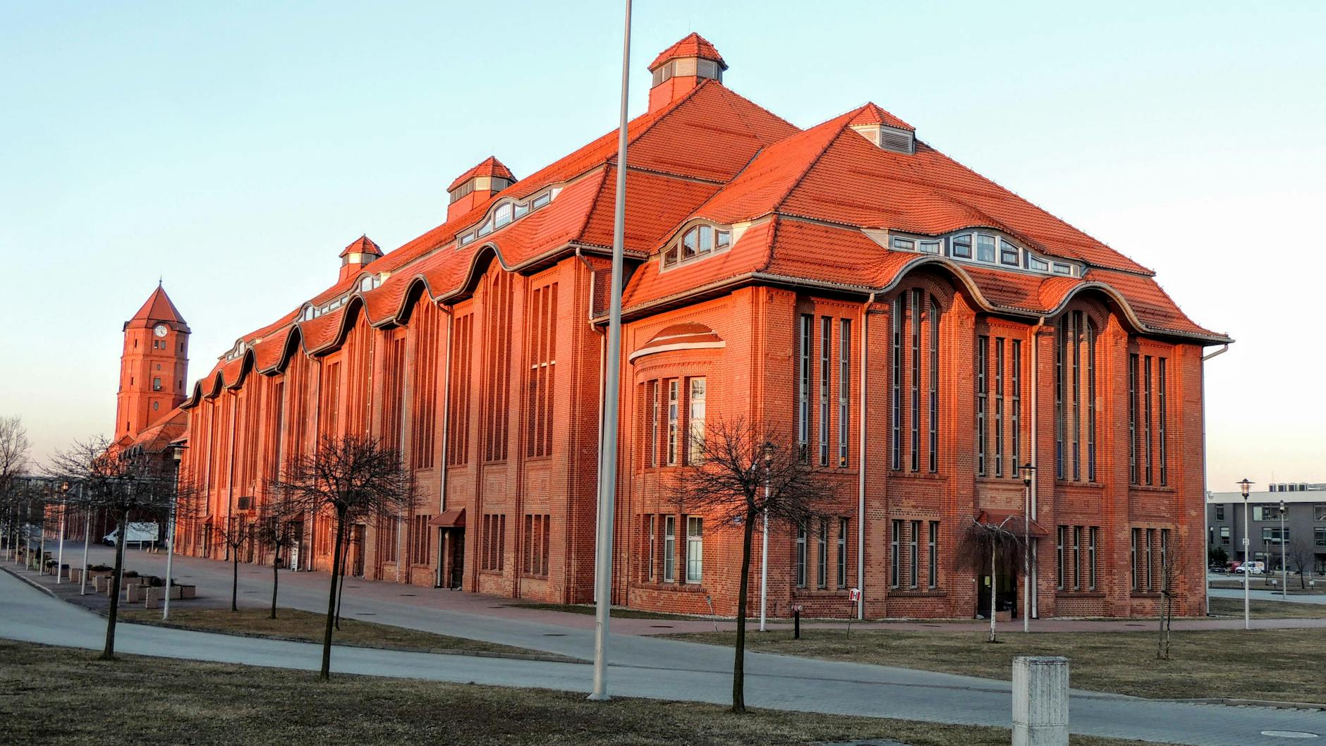 Plany budowy nowego mostu w Gliwicach w dzielnicy Sośnica, symbolizujące rozwój infrastruktury drogowej miasta.
